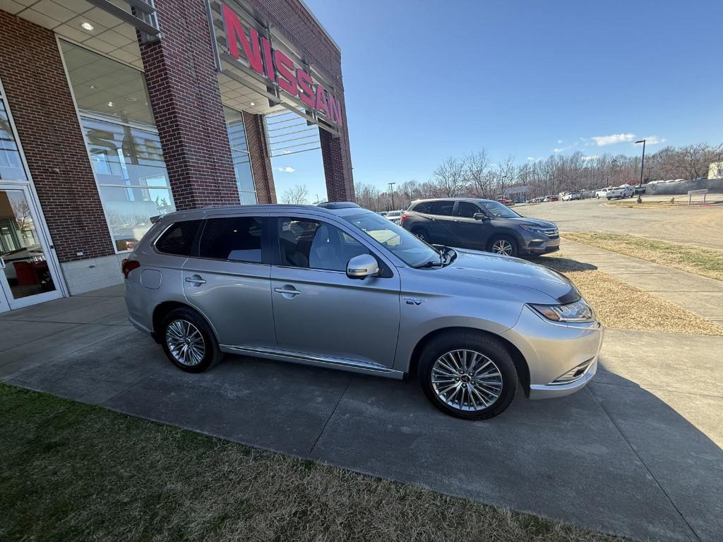 used 2020 Mitsubishi Outlander PHEV car, priced at $22,777