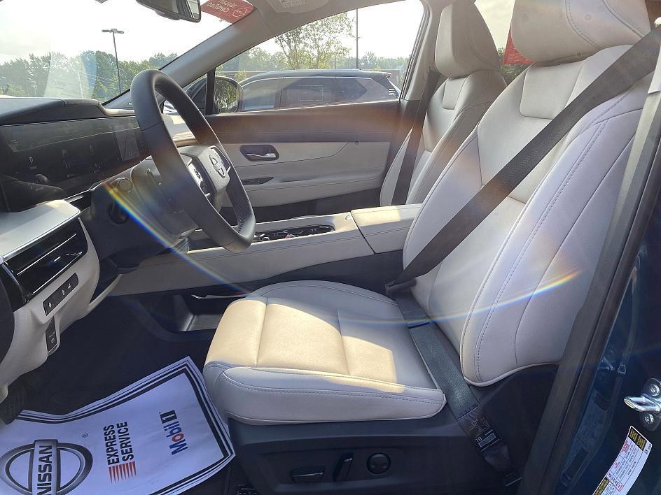 used 2025 Nissan Murano car, priced at $42,556