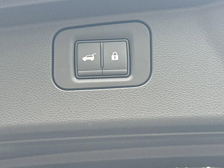 new 2025 Nissan Armada car, priced at $84,160