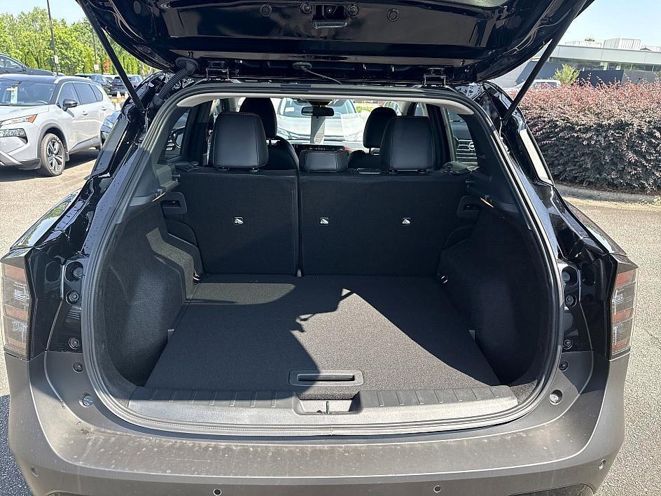 new 2025 Nissan Kicks car, priced at $26,552