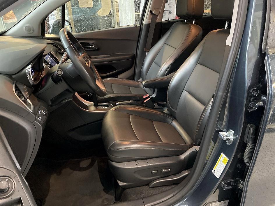 used 2021 Chevrolet Trax car, priced at $16,983