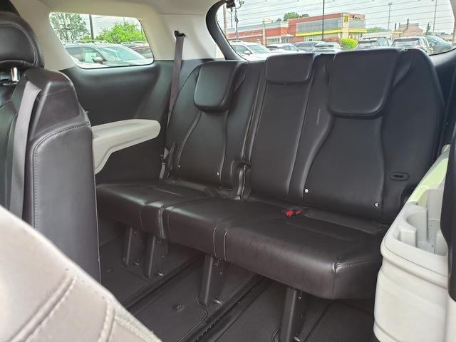 used 2024 Kia Carnival car, priced at $34,881