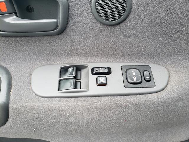 used 2004 Toyota Tundra car, priced at $17,491