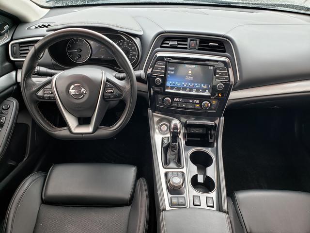 used 2018 Nissan Maxima car