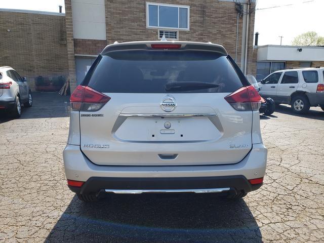 used 2019 Nissan Rogue car