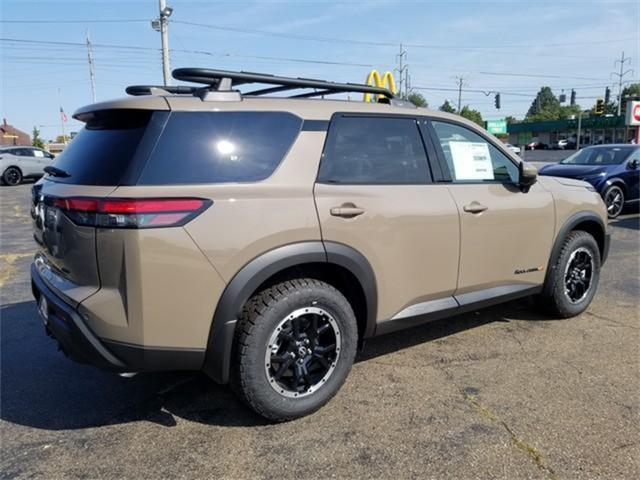 new 2024 Nissan Pathfinder car, priced at $44,012