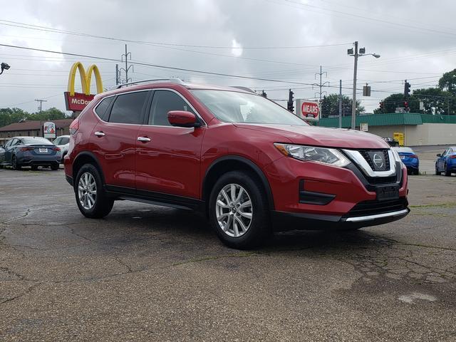 used 2017 Nissan Rogue car, priced at $15,318