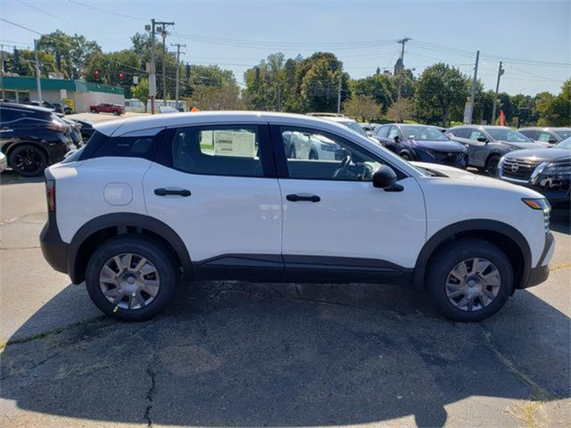 new 2025 Nissan Kicks car, priced at $23,074