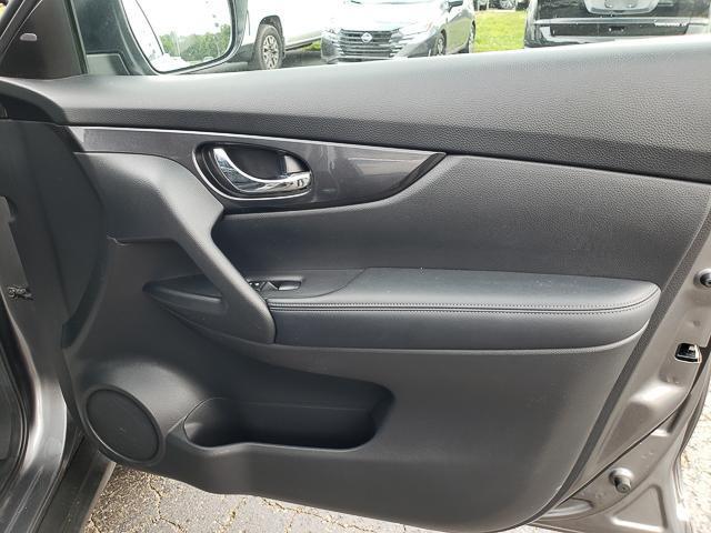 used 2017 Nissan Rogue car, priced at $13,991
