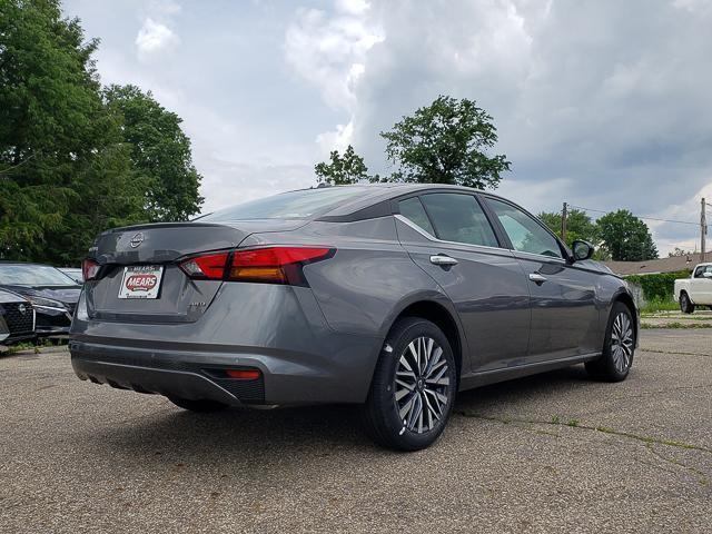 new 2025 Nissan Altima car, priced at $28,534