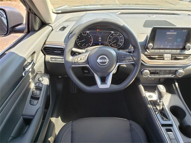 new 2025 Nissan Altima car, priced at $27,534