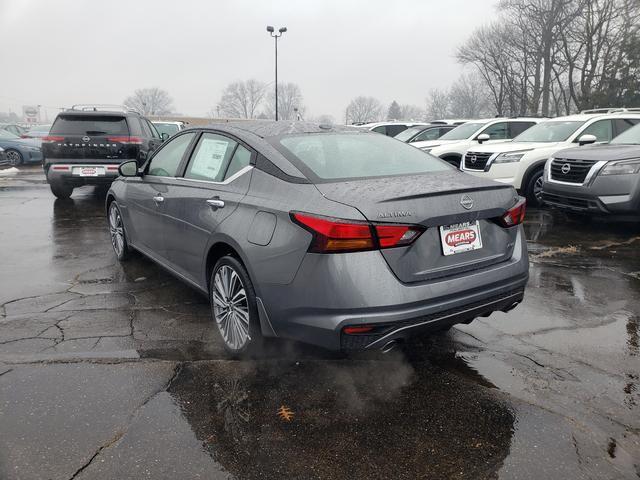 new 2025 Nissan Altima car, priced at $34,033