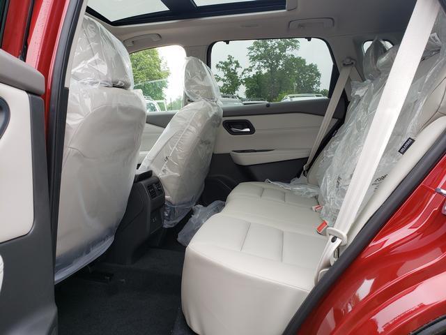new 2025 Nissan Rogue car, priced at $33,302