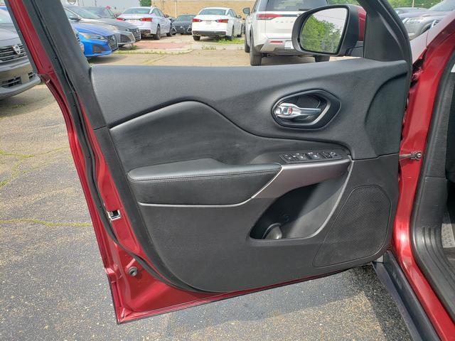 used 2019 Jeep Cherokee car, priced at $12,707