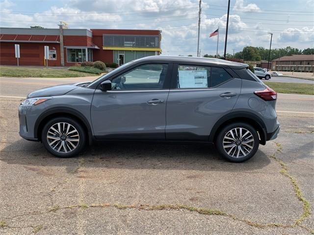 new 2024 Nissan Kicks car, priced at $25,003