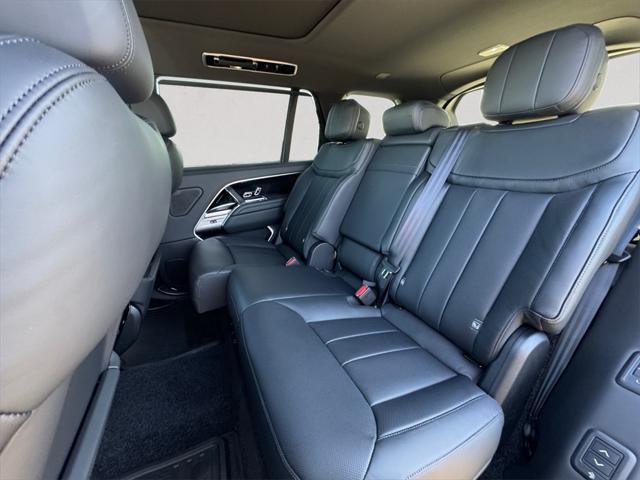 new 2025 Land Rover Range Rover car, priced at $160,295