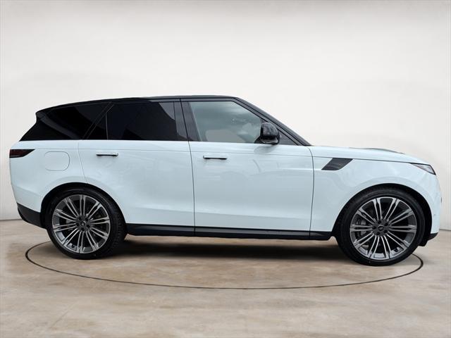 new 2025 Land Rover Range Rover Sport car, priced at $91,740