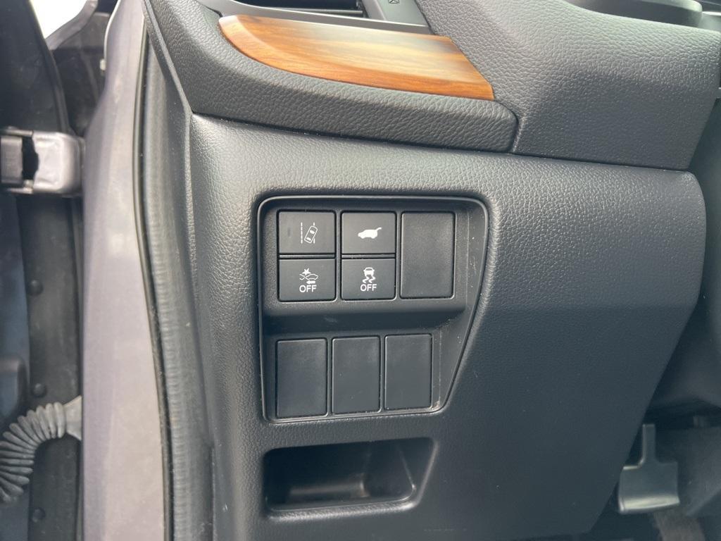 used 2018 Honda CR-V car, priced at $19,999