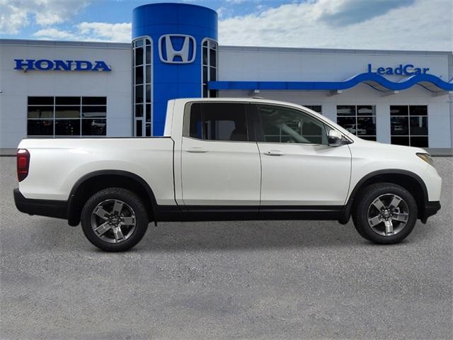 new 2025 Honda Ridgeline car, priced at $45,385