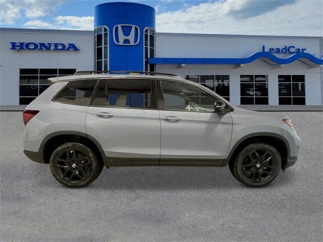 new 2025 Honda Passport car, priced at $50,320