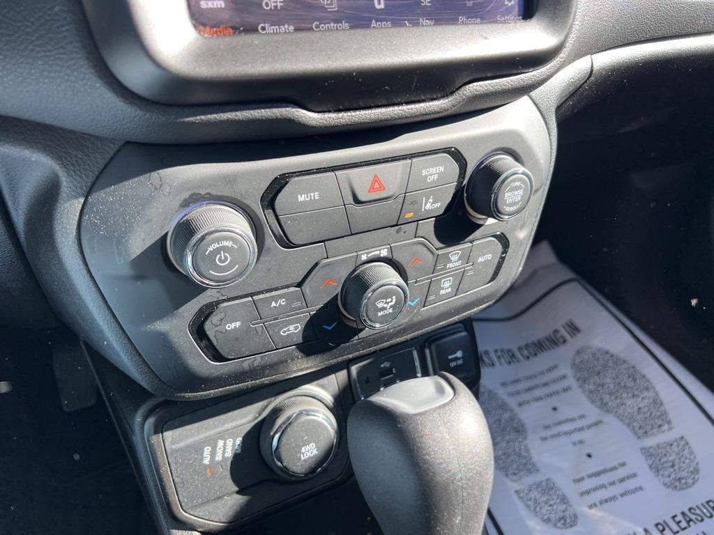 used 2023 Jeep Renegade car, priced at $20,003