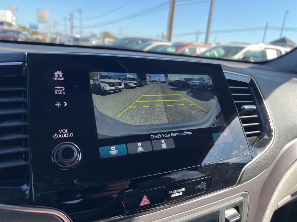 used 2022 Honda Pilot car, priced at $29,957