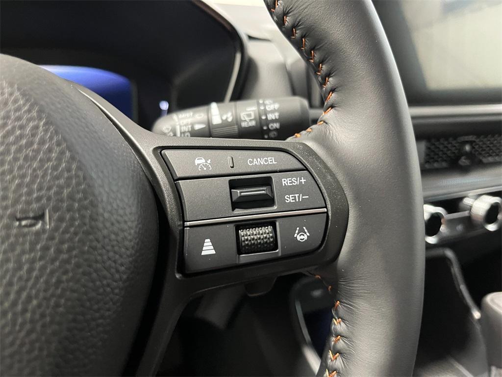 new 2026 Honda CR-V Hybrid car, priced at $39,783