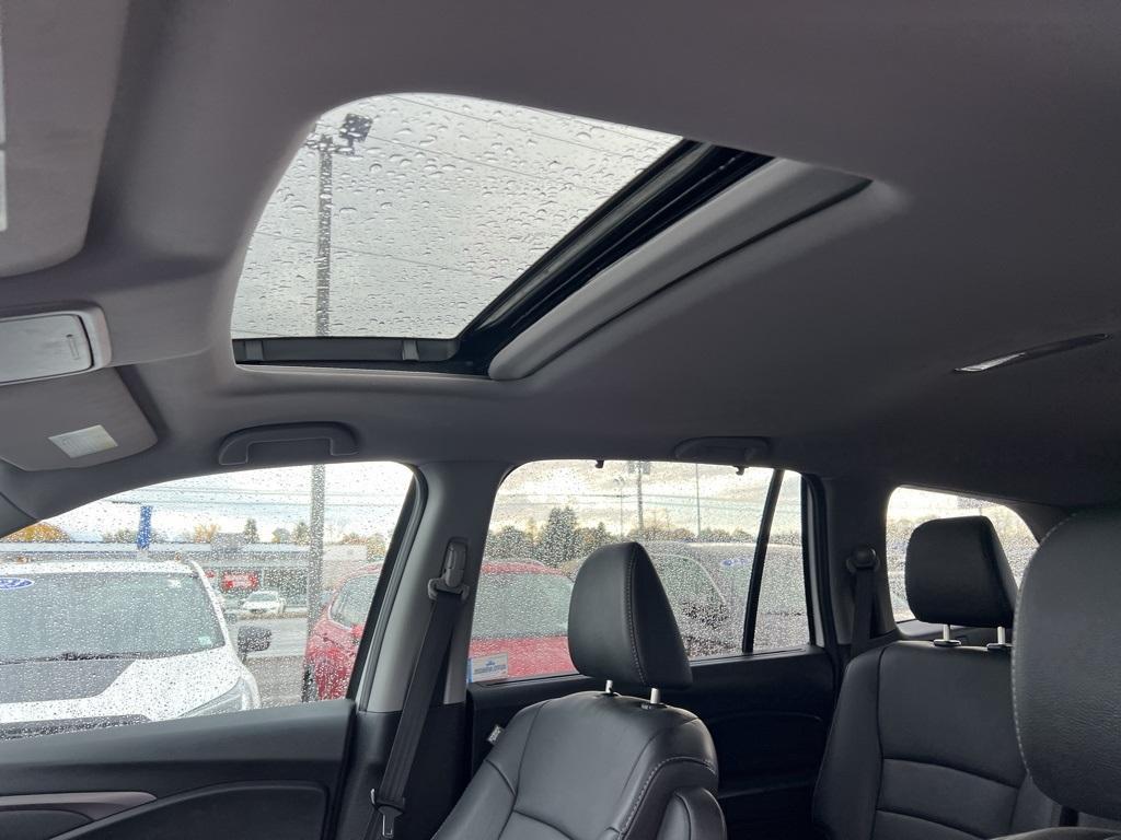 used 2021 Honda Pilot car, priced at $26,705