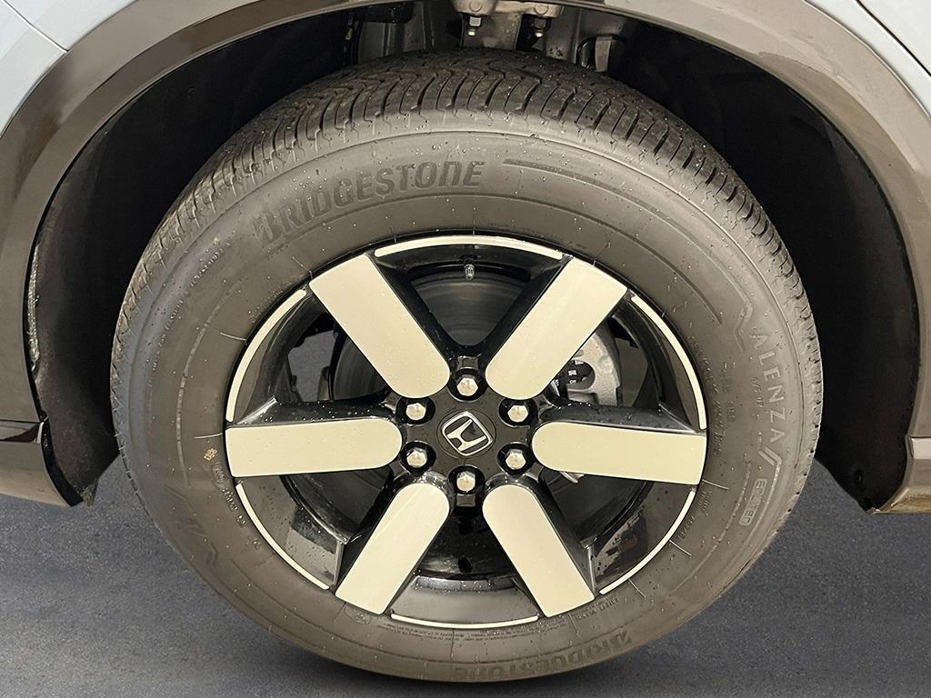 new 2025 Honda Prologue car, priced at $53,000