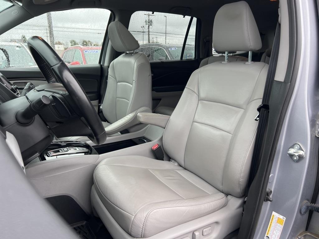 used 2019 Honda Pilot car, priced at $21,663