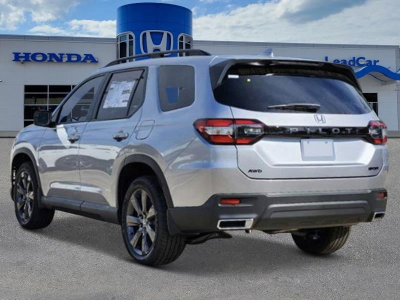 new 2025 Honda Pilot car, priced at $43,795