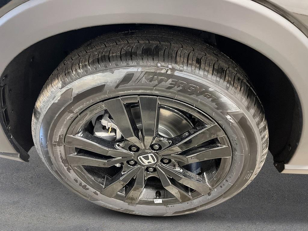 new 2026 Honda HR-V car, priced at $30,950