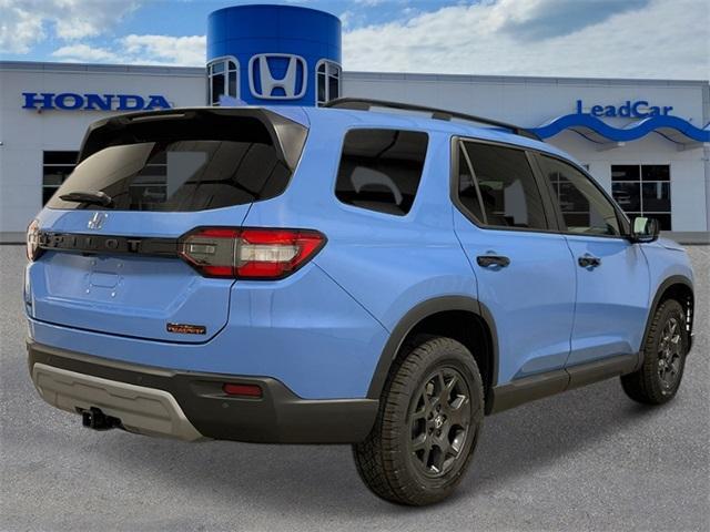 new 2025 Honda Pilot car, priced at $51,430