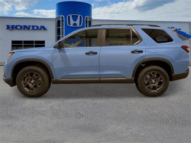 new 2025 Honda Pilot car, priced at $51,430