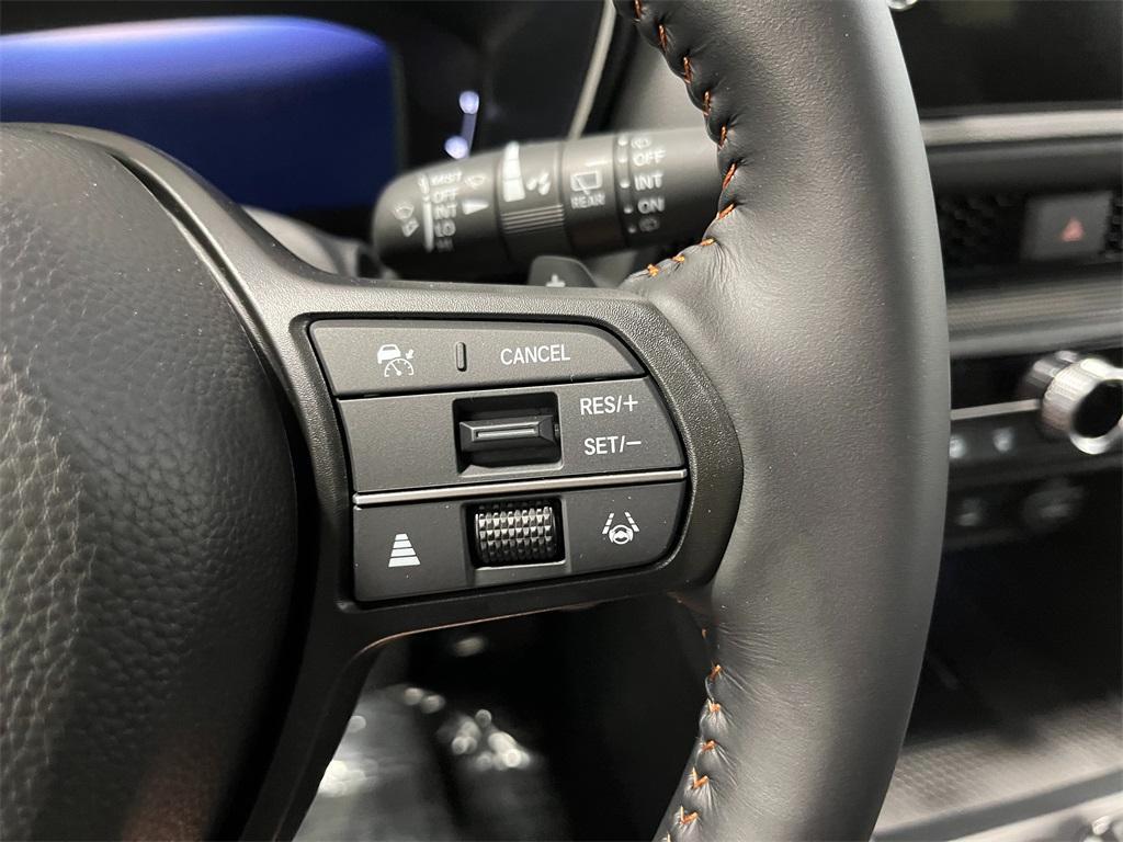 new 2026 Honda CR-V Hybrid car, priced at $39,783