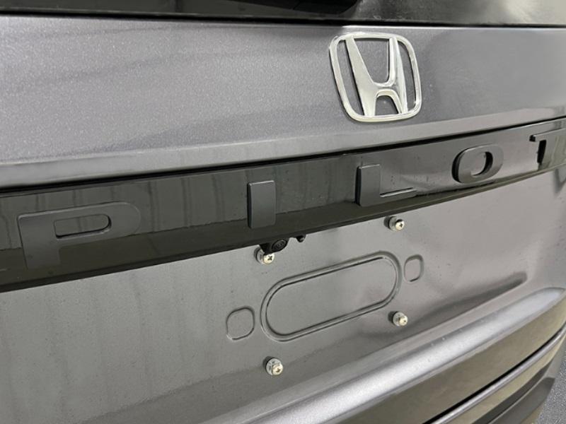 new 2025 Honda Pilot car, priced at $47,095