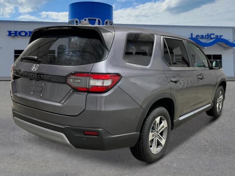 new 2025 Honda Pilot car, priced at $47,095