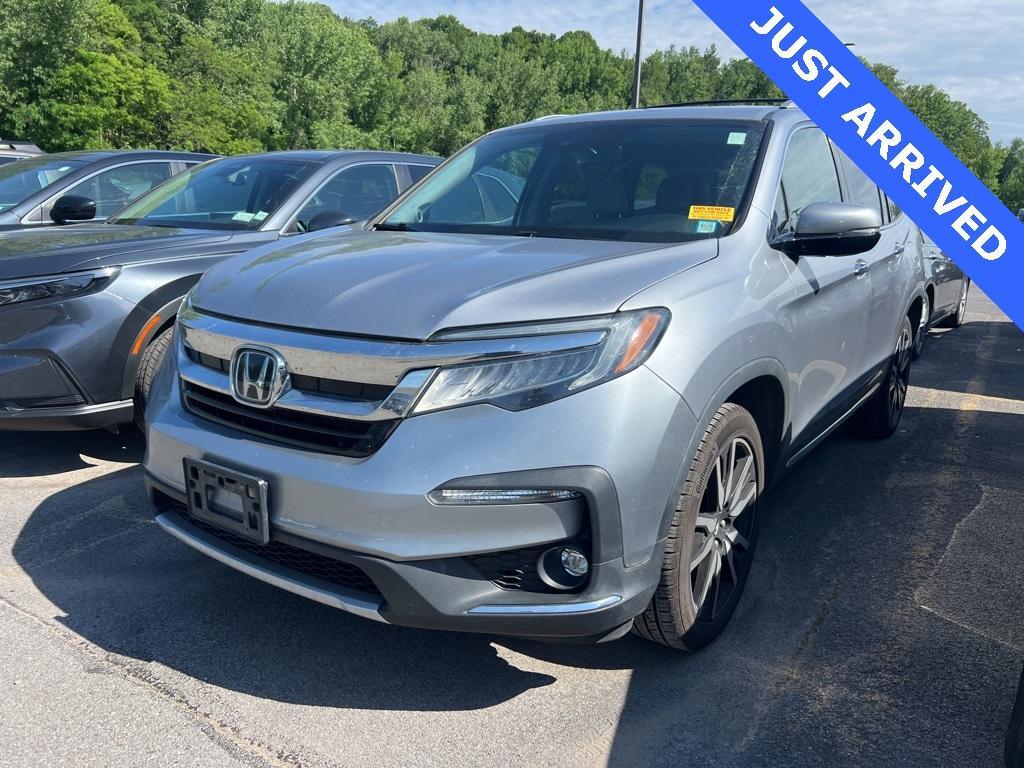 used 2020 Honda Pilot car, priced at $27,703