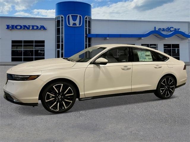 new 2025 Honda Accord Hybrid car, priced at $39,850