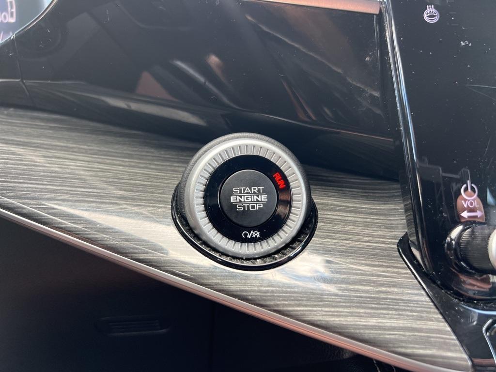 used 2022 Jeep Wagoneer car, priced at $35,000