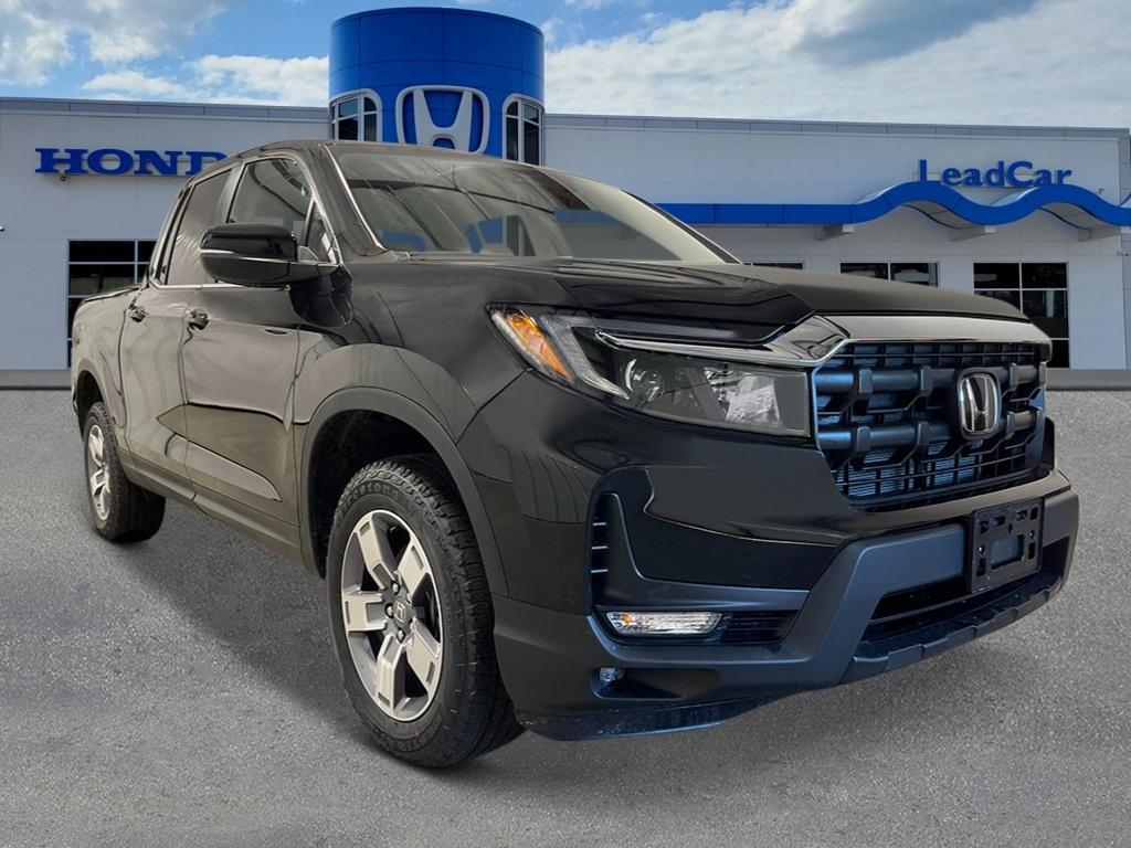 new 2025 Honda Ridgeline car, priced at $44,430