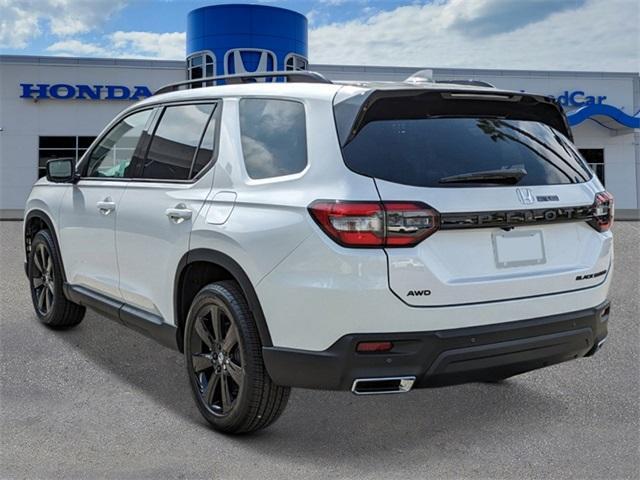 new 2025 Honda Pilot car, priced at $55,430