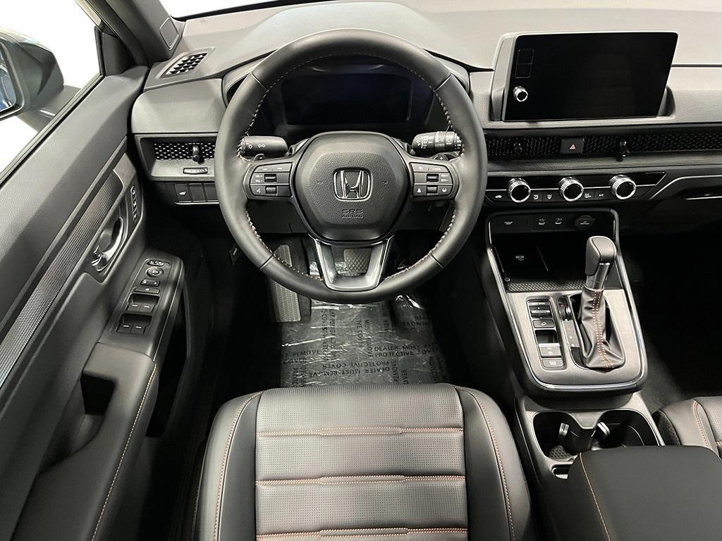 new 2026 Honda CR-V Hybrid car, priced at $41,675