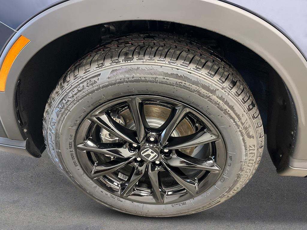 new 2026 Honda CR-V Hybrid car, priced at $39,783