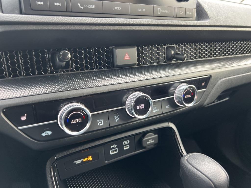 used 2024 Honda CR-V car, priced at $30,476