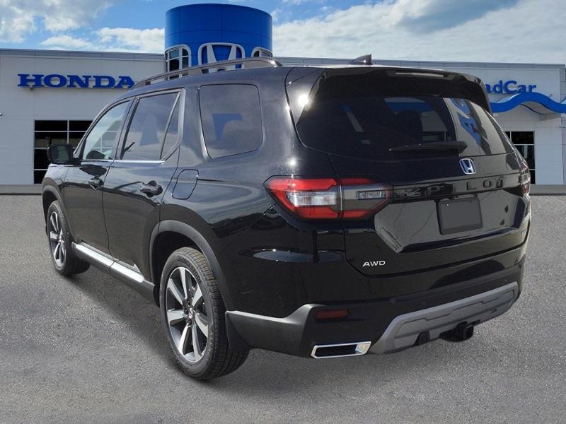 new 2025 Honda Pilot car, priced at $55,250
