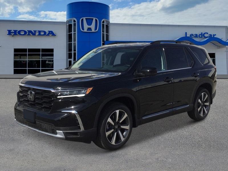 new 2025 Honda Pilot car, priced at $56,250