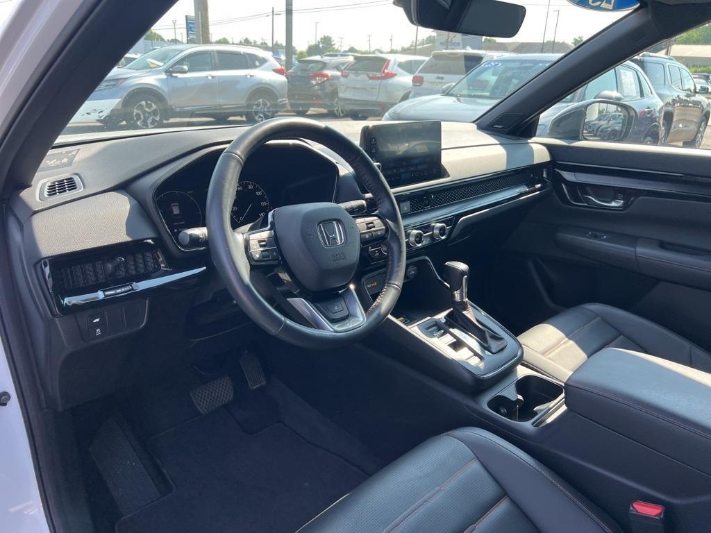 used 2023 Honda CR-V Hybrid car, priced at $36,670