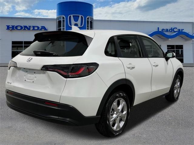 new 2025 Honda HR-V car, priced at $28,455