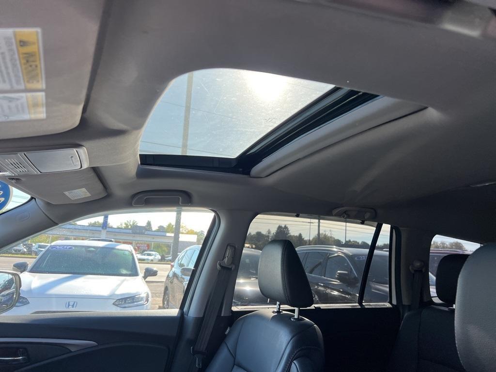 used 2022 Honda Pilot car, priced at $30,164